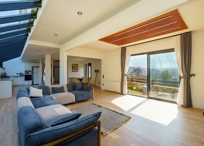Luxury Nature Near Ephesus With Heated Pool Kusadası