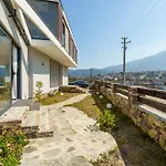 ヴィラ Luxury Nature Near Ephesus With Heated Pool