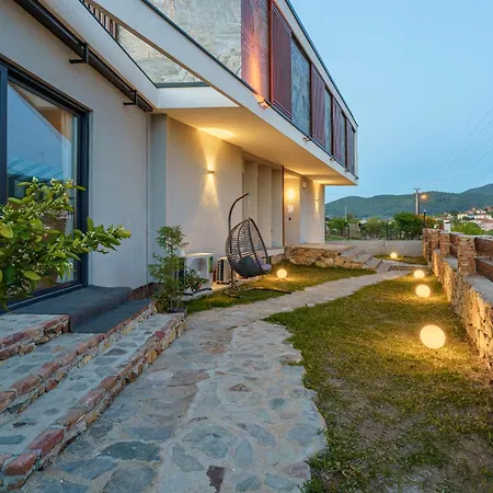Luxury Nature Near Ephesus With Heated Pool Vila