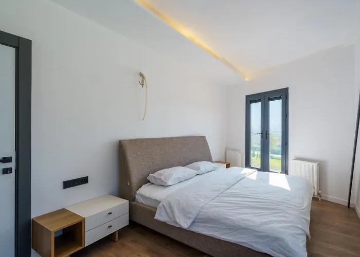 Luxury Nature Near Ephesus With Heated Pool * Kuşadası