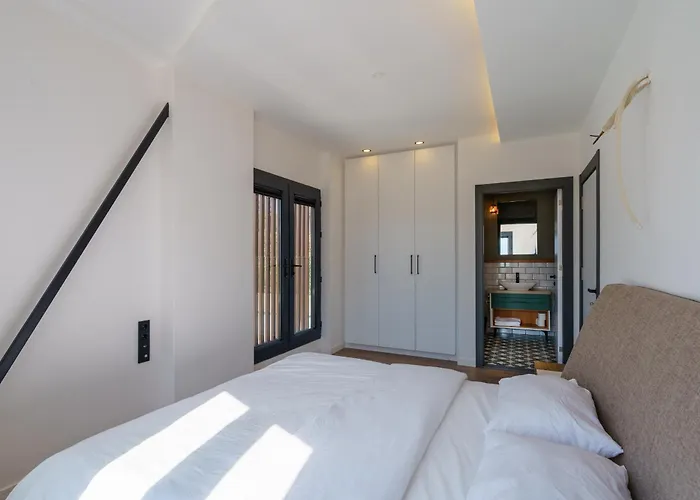 Luxury Nature Near Ephesus With Heated Pool * Kuşadası