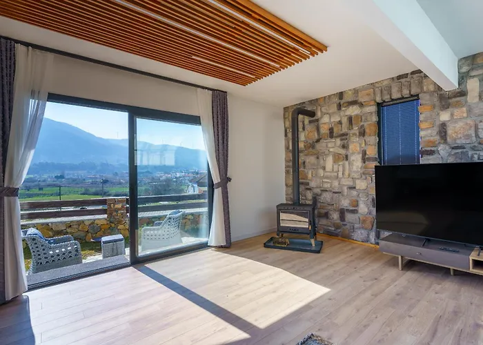 Luxury Nature Near Ephesus With Heated Pool Villa Kuşadası