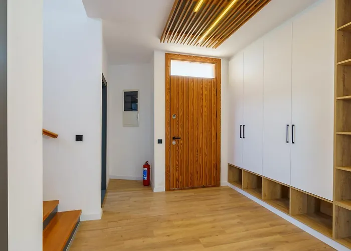 Villa Luxury Nature Near Ephesus With Heated Pool